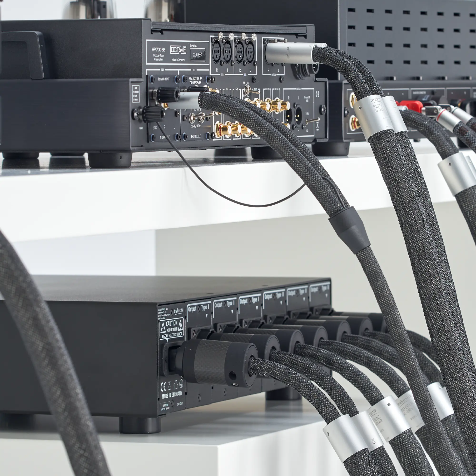 AC-2405 AIR | NEMA - C15 | UHQ (6)